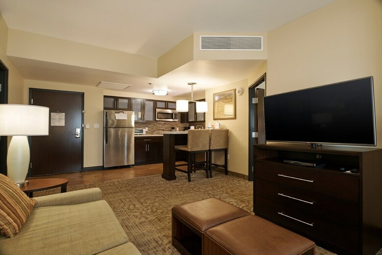 Hotel Staybridge Suites Chihuahua