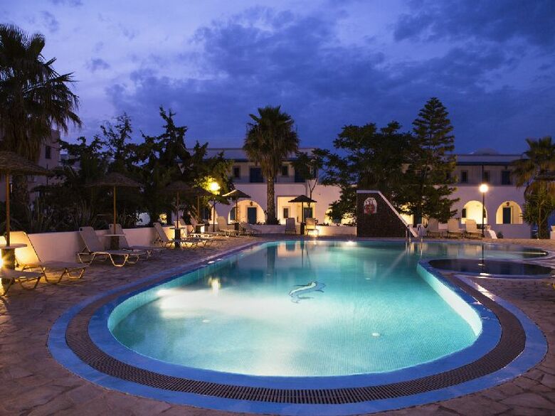 Hotel Maistros Village