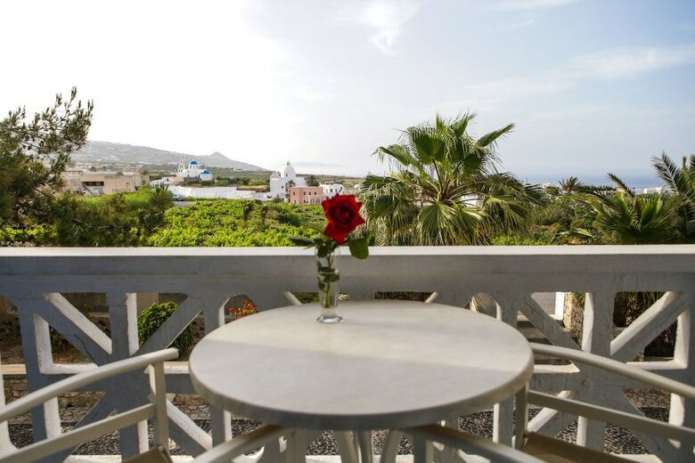 Hotel Maistros Village