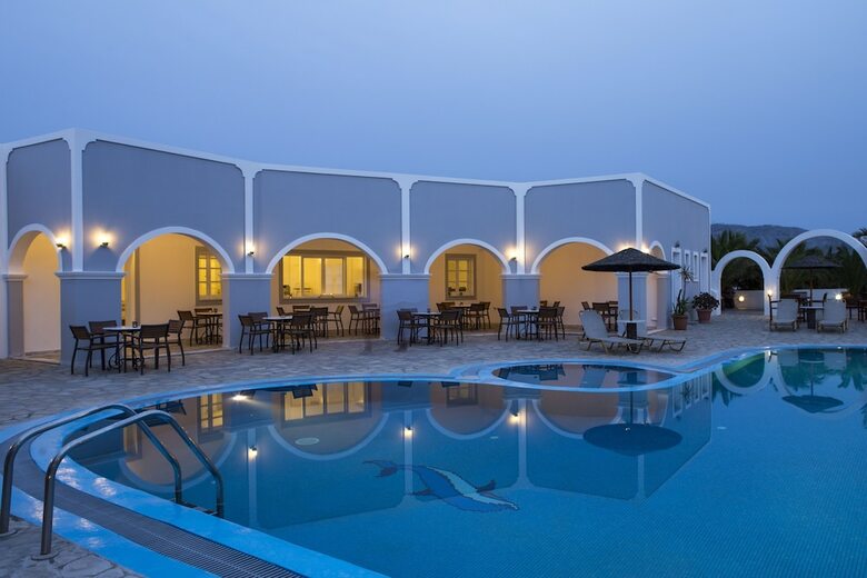 Hotel Maistros Village