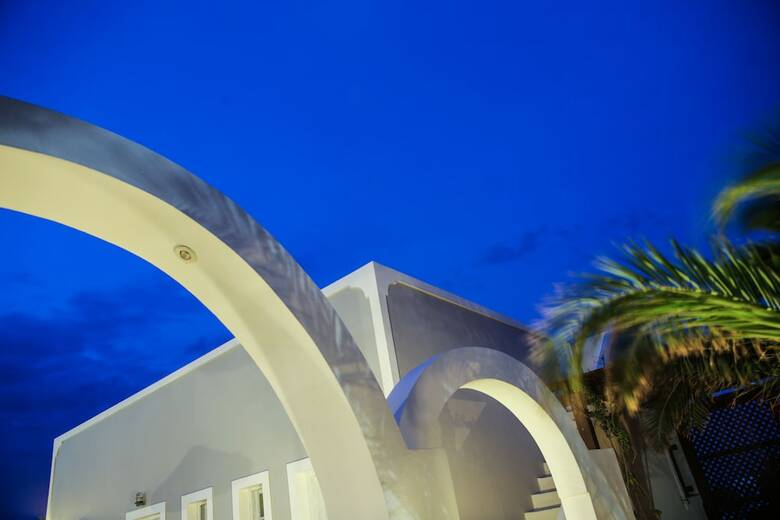 Hotel Maistros Village