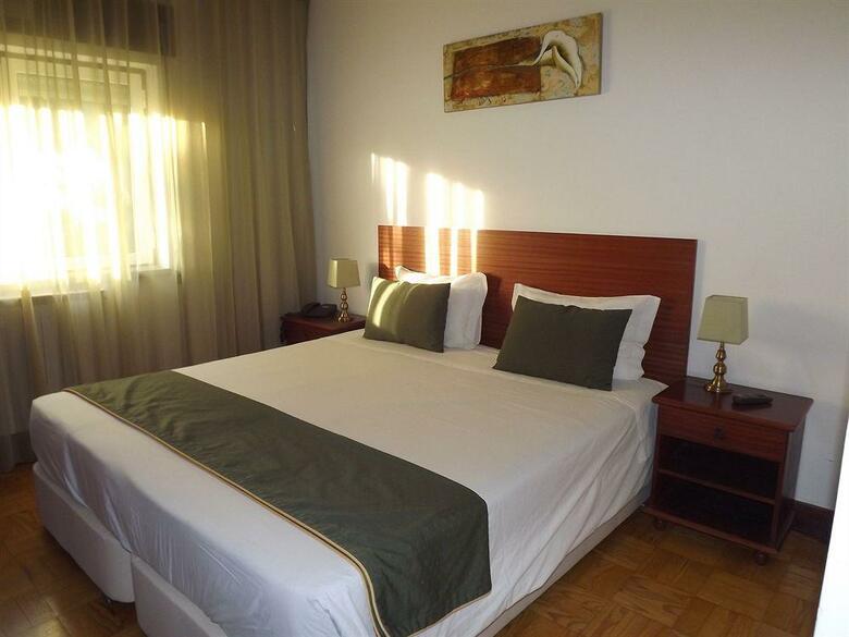 Hotel Louro