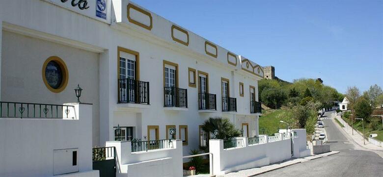 Hotel Louro
