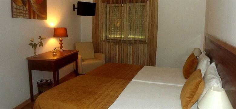 Hotel Louro