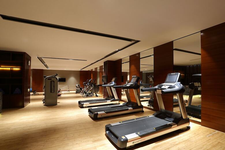 Hualuxe Hotels & Resorts Yangjiang City Center