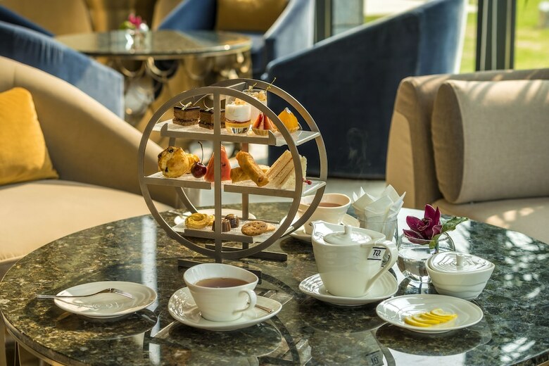 Hualuxe Hotels & Resorts Yangjiang City Center