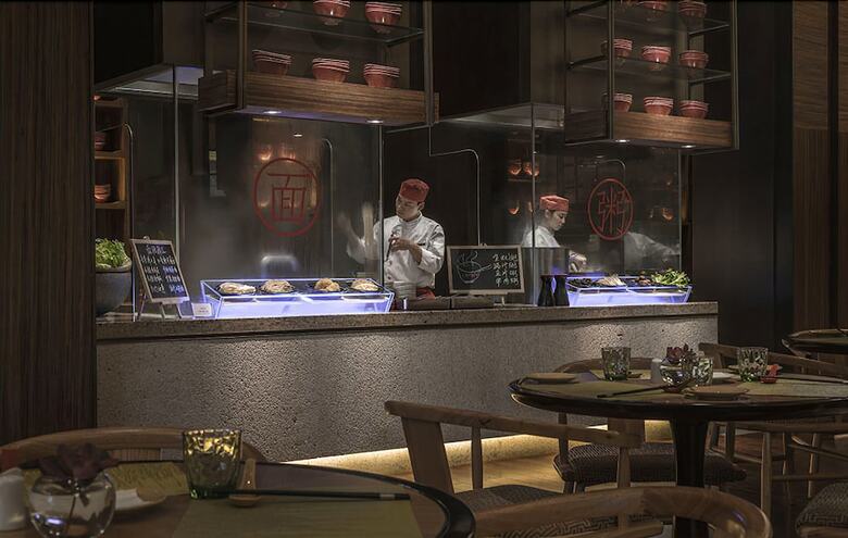 Hualuxe Hotels & Resorts Yangjiang City Center