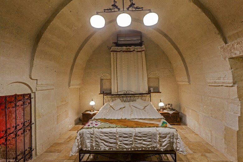 Mithra Cave Hotel - Special Class
