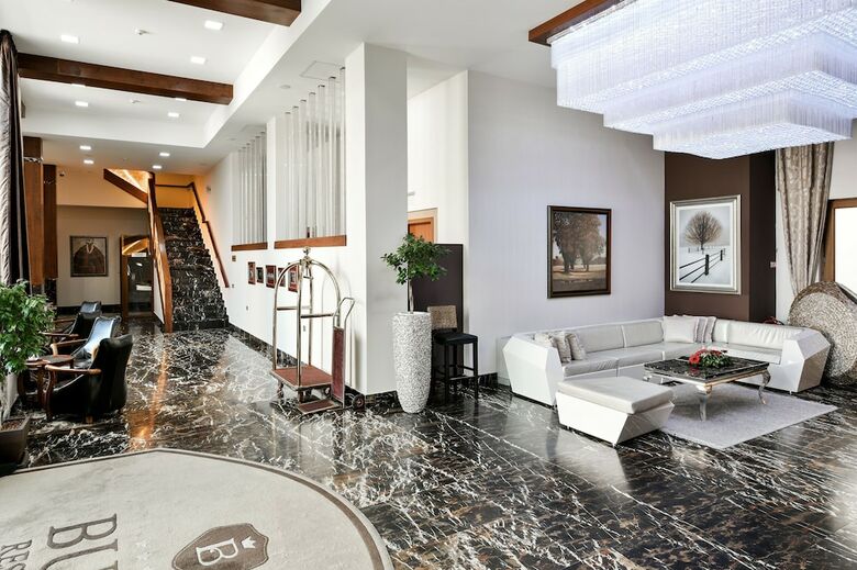 Hotel Bushi Resort & Spa