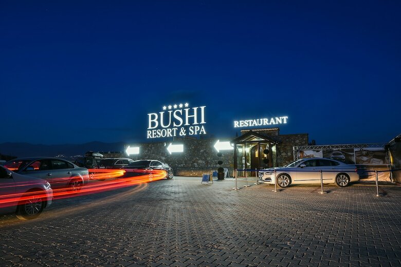 Hotel Bushi Resort & Spa
