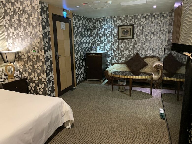 Hotel Crystal Motel