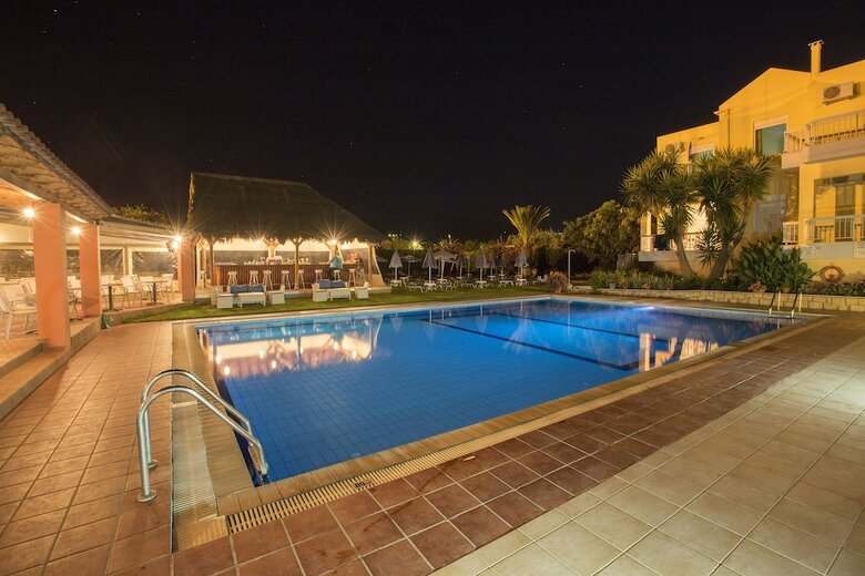 Aparthotel Evelin Hotel