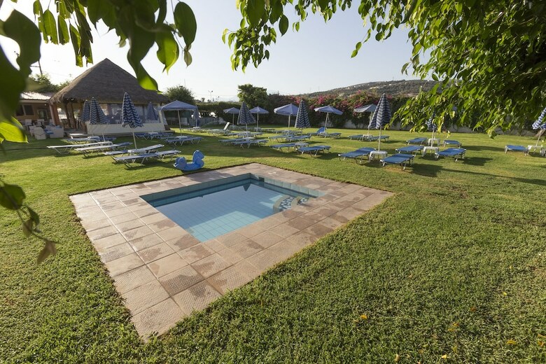 Aparthotel Evelin Hotel
