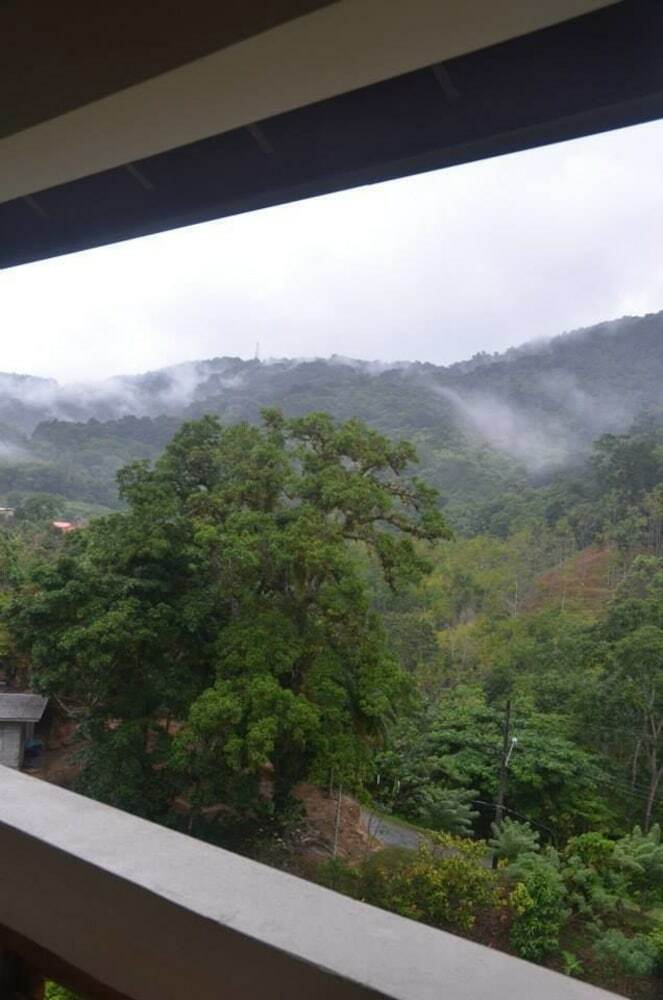 Hotel Amanecer: A Retreat And Spa