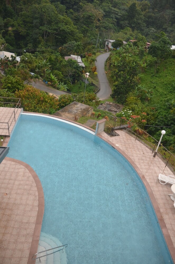 Hotel Amanecer: A Retreat And Spa