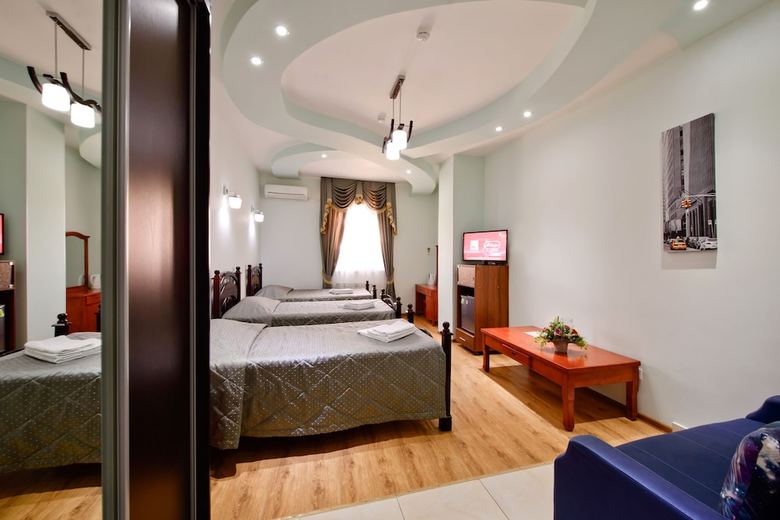 Raduga-prestige Hotel