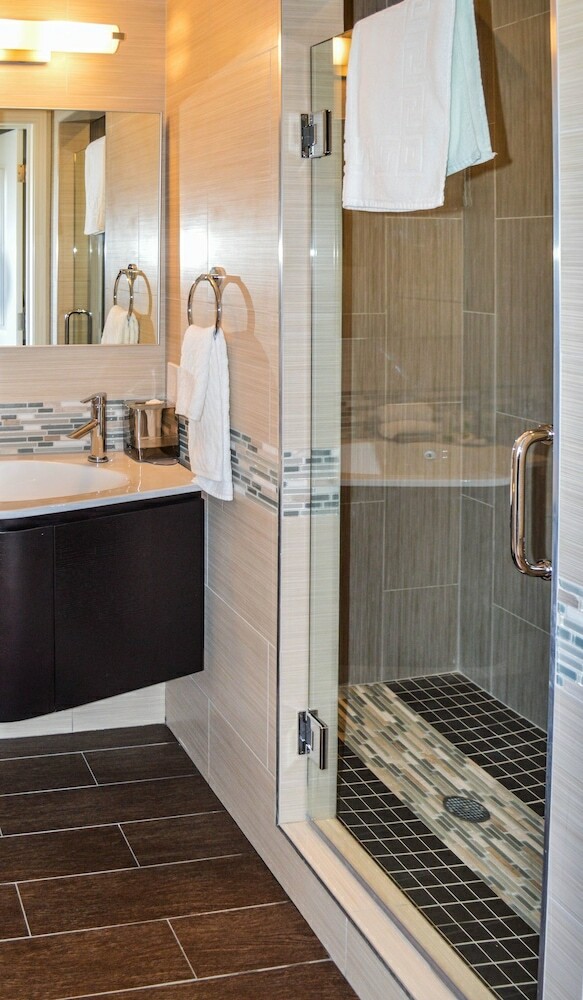 Hotel Rio Vista Suites