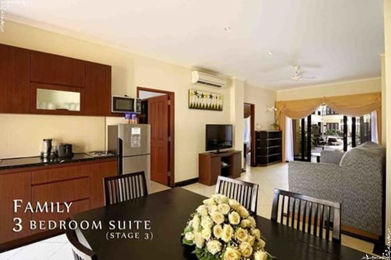 Aparthotel Kuta Townhouse Apartments