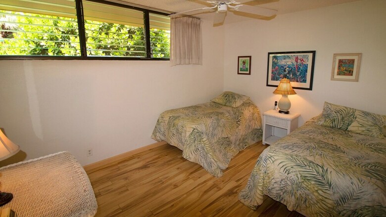Luana Kai Resort