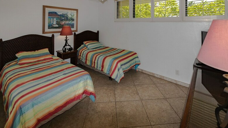 Luana Kai Resort