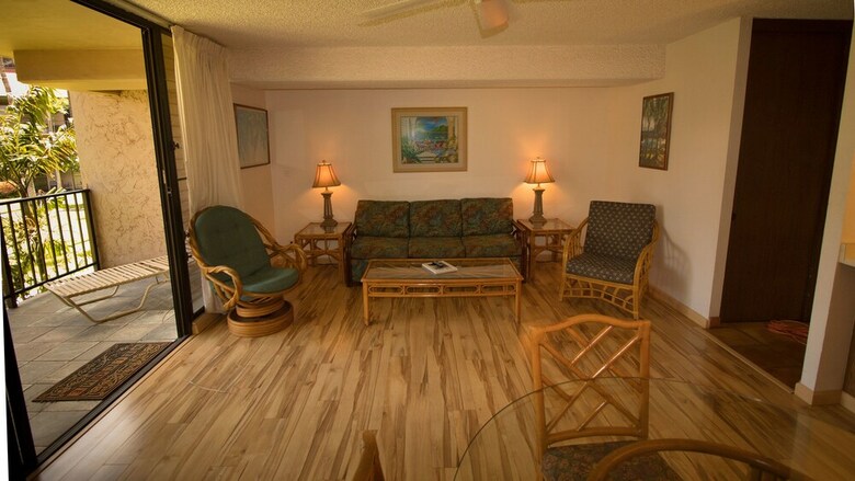 Luana Kai Resort