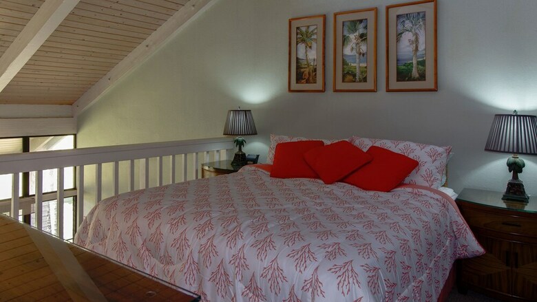 Luana Kai Resort