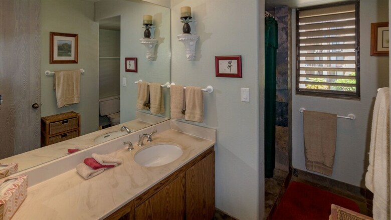Luana Kai Resort