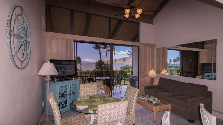 Luana Kai Resort