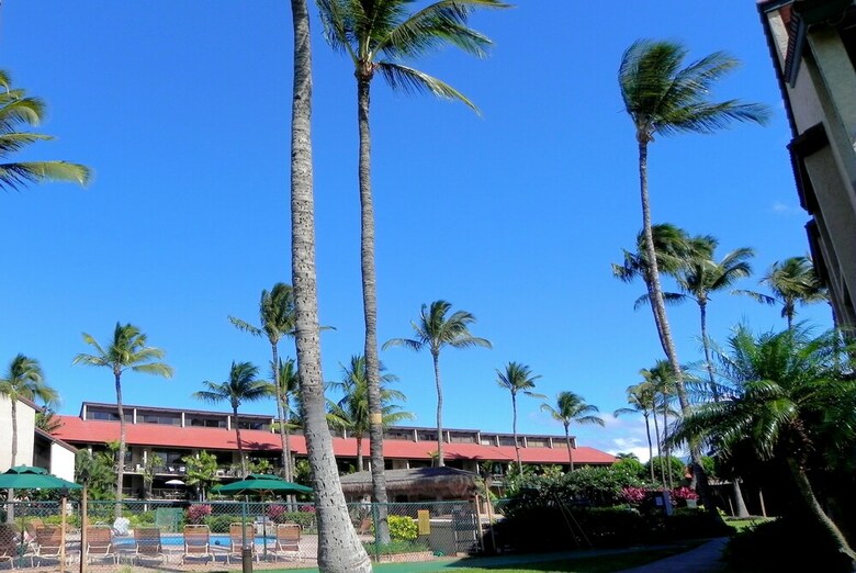 Luana Kai Resort