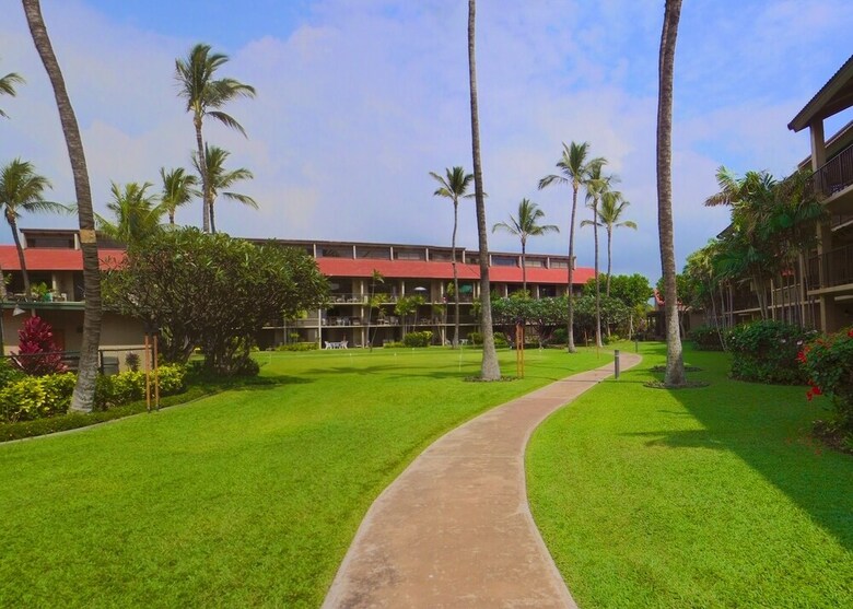 Luana Kai Resort