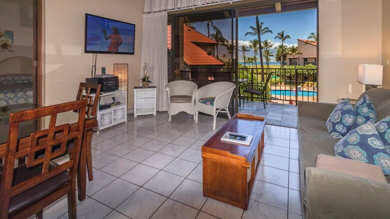 Luana Kai Resort