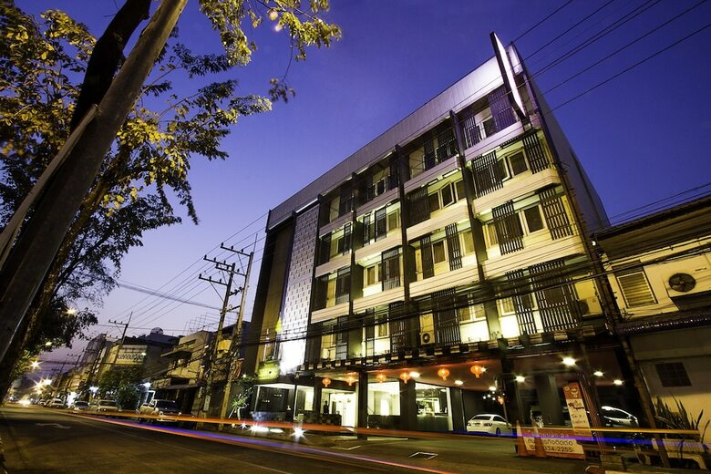 The Ratchathani Hotel