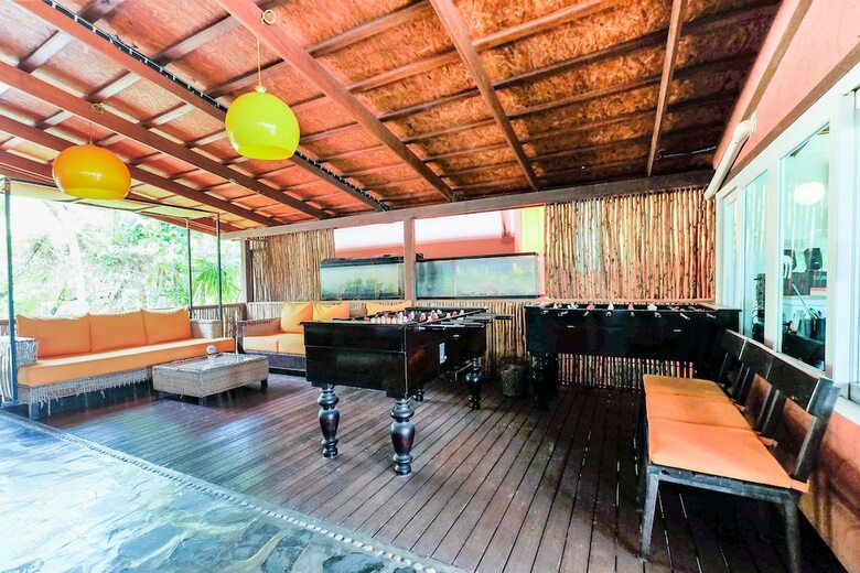 Apartamento Oyo The Chalet Phuket Resort