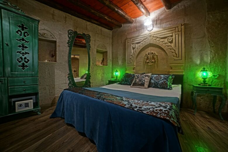 Aski Derun Hotel