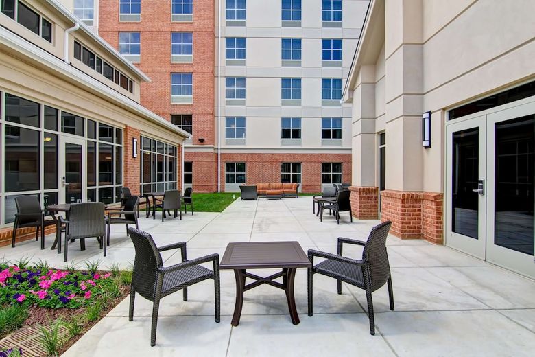 Hotel Homewood Suites By Hilton Woodbridge