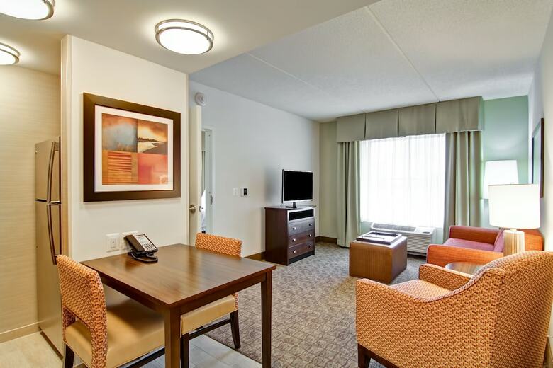 Hotel Homewood Suites By Hilton Woodbridge