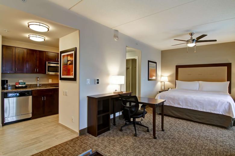 Hotel Homewood Suites By Hilton Woodbridge