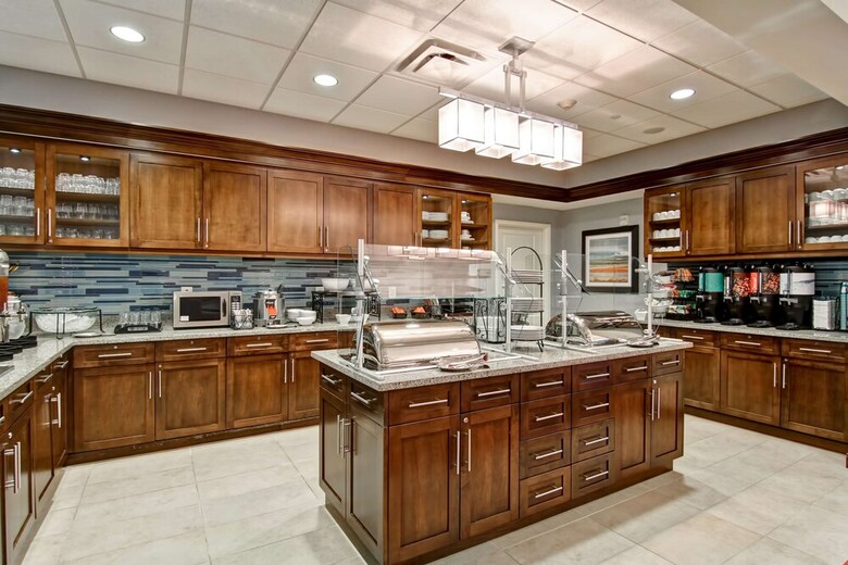 Hotel Homewood Suites By Hilton Woodbridge