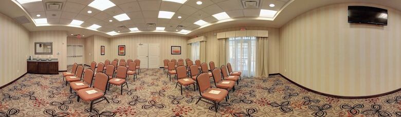 Hotel Homewood Suites By Hilton Woodbridge