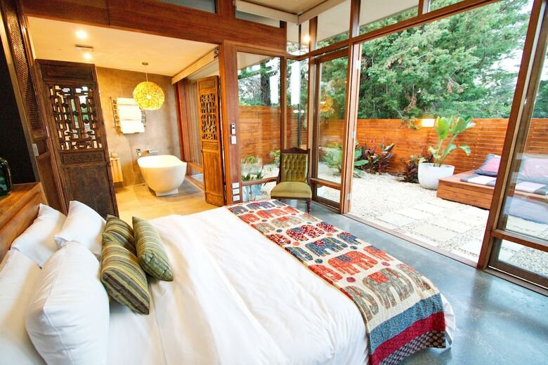 Sticky Rice Villas