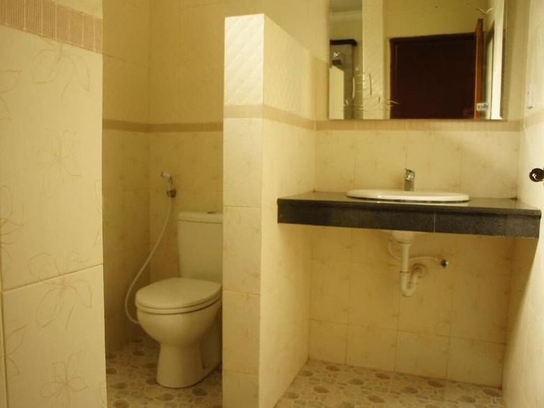 Hotel Waringin Home Stay
