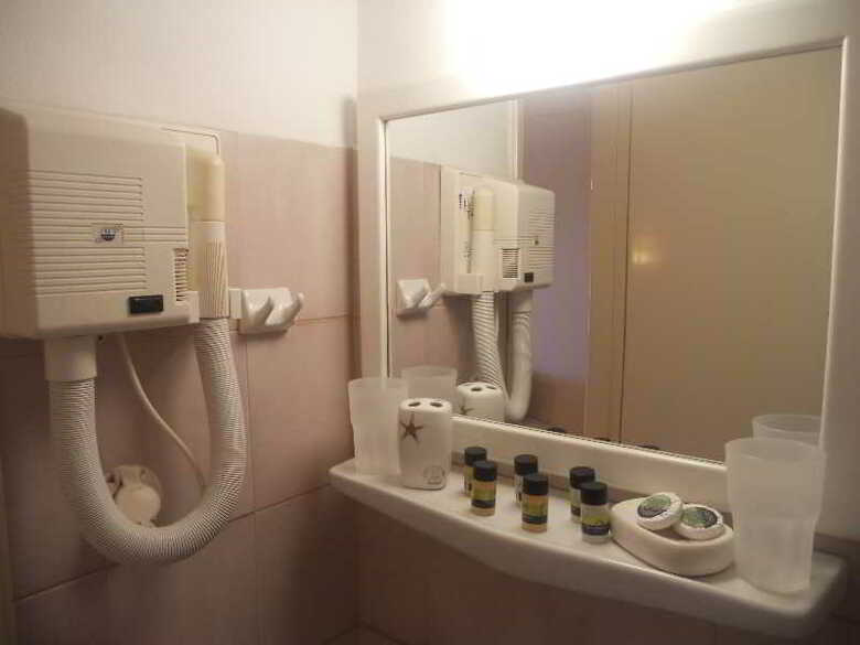 Aparthotel Elli-marina Studios & Apartments