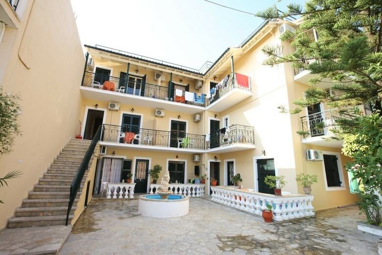 Aparthotel Elli-marina Studios & Apartments