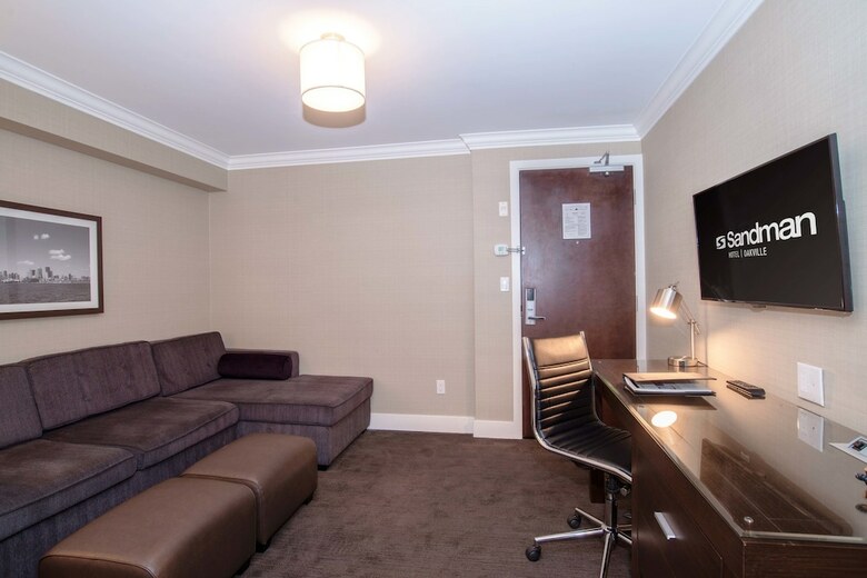 Sandman Hotel Oakville