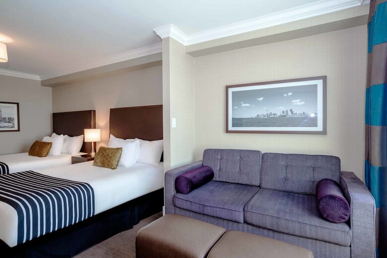 Sandman Hotel Oakville
