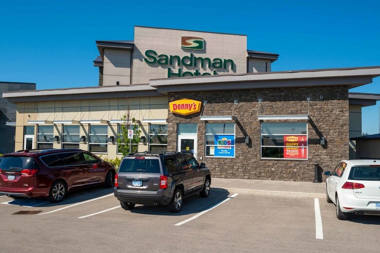 Sandman Hotel Oakville