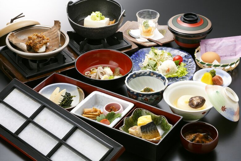 Okada Ryokan Warakutei