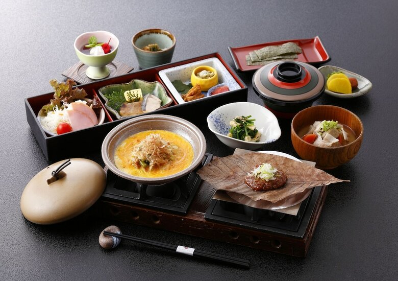 Okada Ryokan Warakutei