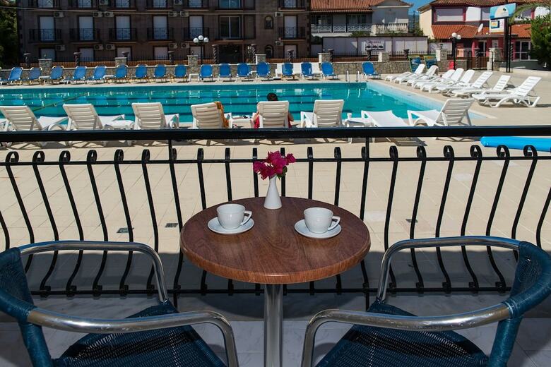 Apartamento Perkes Hotel