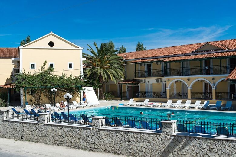 Apartamento Perkes Hotel